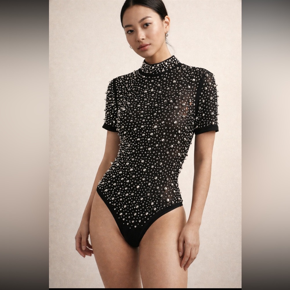 🖤✨ Akira Rhinestone Studded Bodysuit – Size L – NWOT - Picture 2 of 6